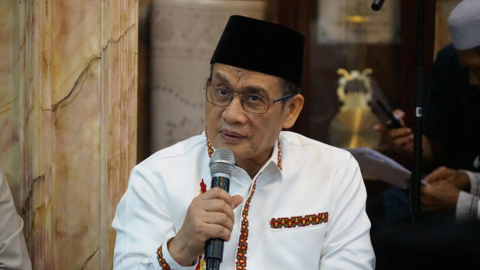 Buka Kegiatan Saraloka Kemasjidan dan BKM 2025, Wamenag Sebut Masjid sebagai Pusat Pemeberdayaan Umat