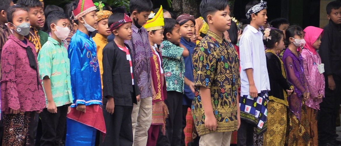 Manfaat Pendidikan Multikultural untuk Generasi Muda yang Inklusif