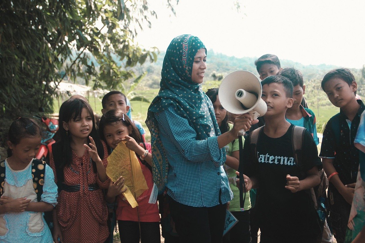 Batasan Pergaulan Laki-laki dan Perempuan Saat KKN