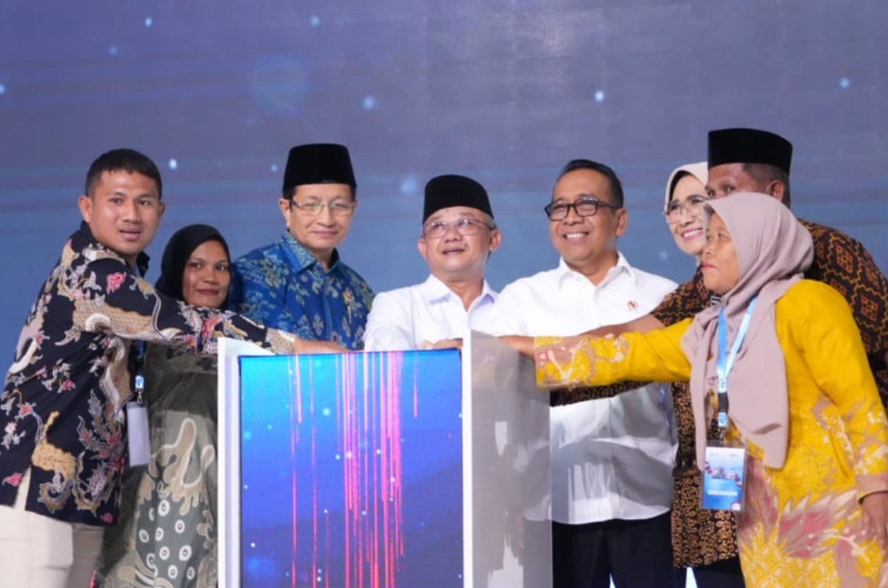 Kabar Gembira! Pemerintah akan Salurkan Tiga Jenis Bantuan bagi Guru di Momen HUT RI ke -80
