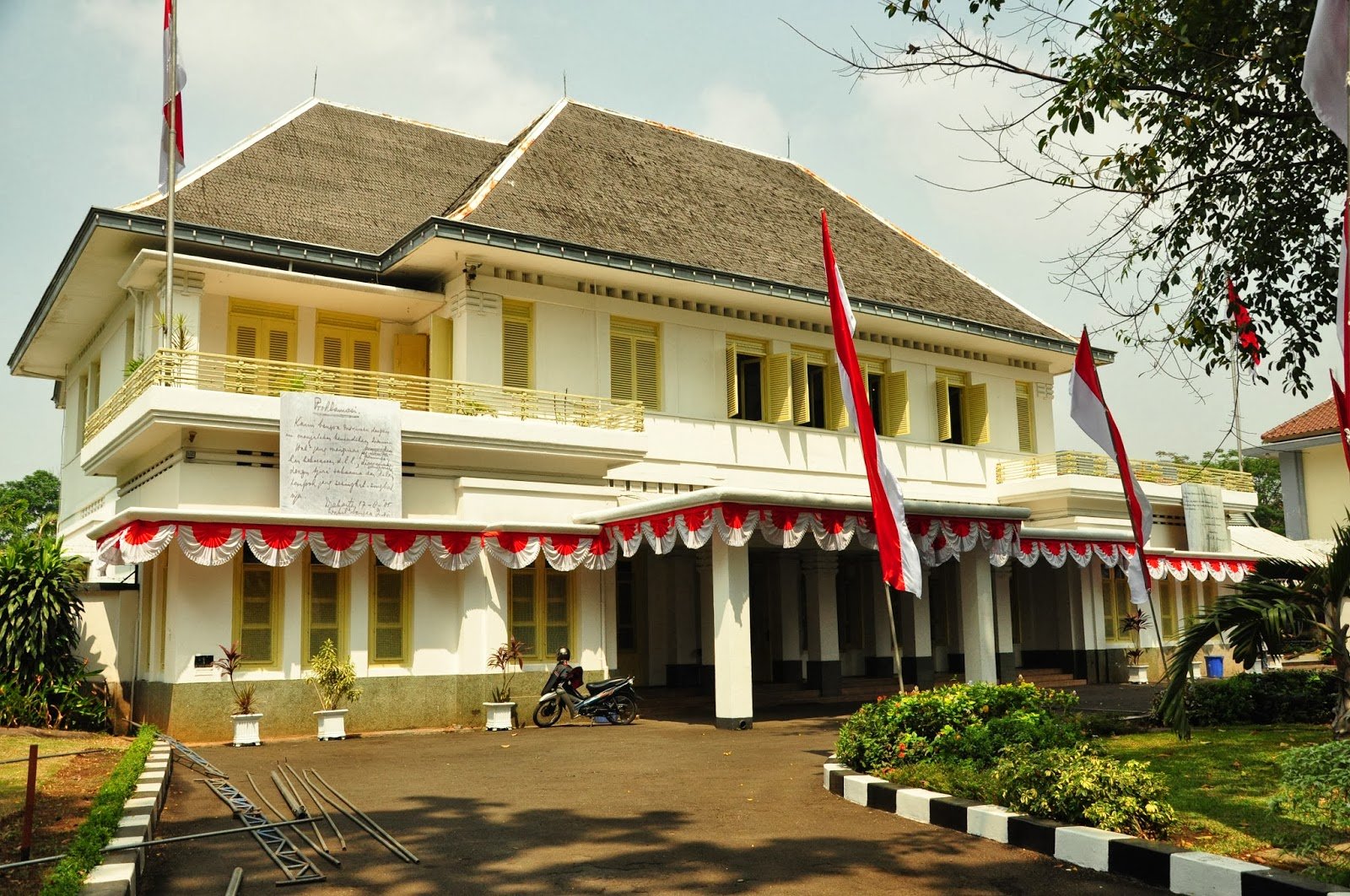 Wisata Sejarah: Cara Berbeda Generasi Muda Menyerap Semangat Kemerdekaan