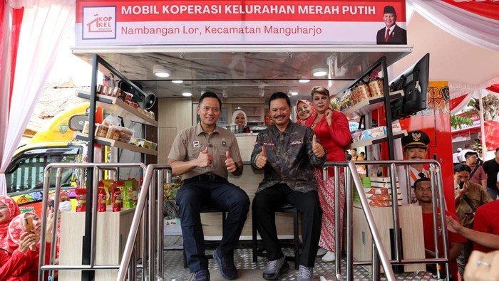 AHY Perkuat Ekonomi Rakyat Lewat Koperasi Kelurahan Merah Putih di Madiun