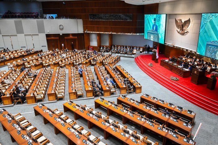 Siapa yang Menentukan Gaji DPR? Ini Penjelasan Lengkap Berdasarkan Undang-Undang
