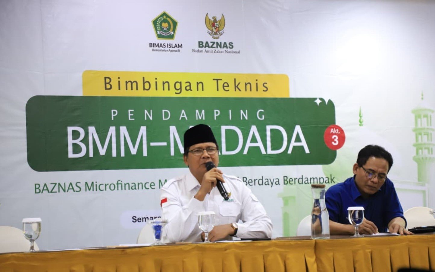 Perkuat Ekonomi Umat melalui Masjid Berdaya Berdampak, Kemenag Gandeng Baznas Salurkan Bantuan untuk 34 Masjid