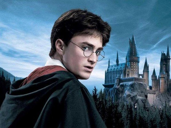 Mengapa Film Harry Potter Berbeda dengan Novelnya? Ini Alasan di Baliknya