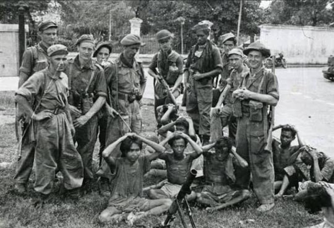 Belanda Menjajah atau Membangun? Membaca Ulang Sejarah Kolonialisme di Indonesia Secara Lebih Jernih