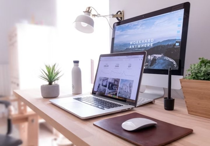 Website Profesional Tanpa Coding, Kenali Platform Builder Terpopuler Tahun 2026