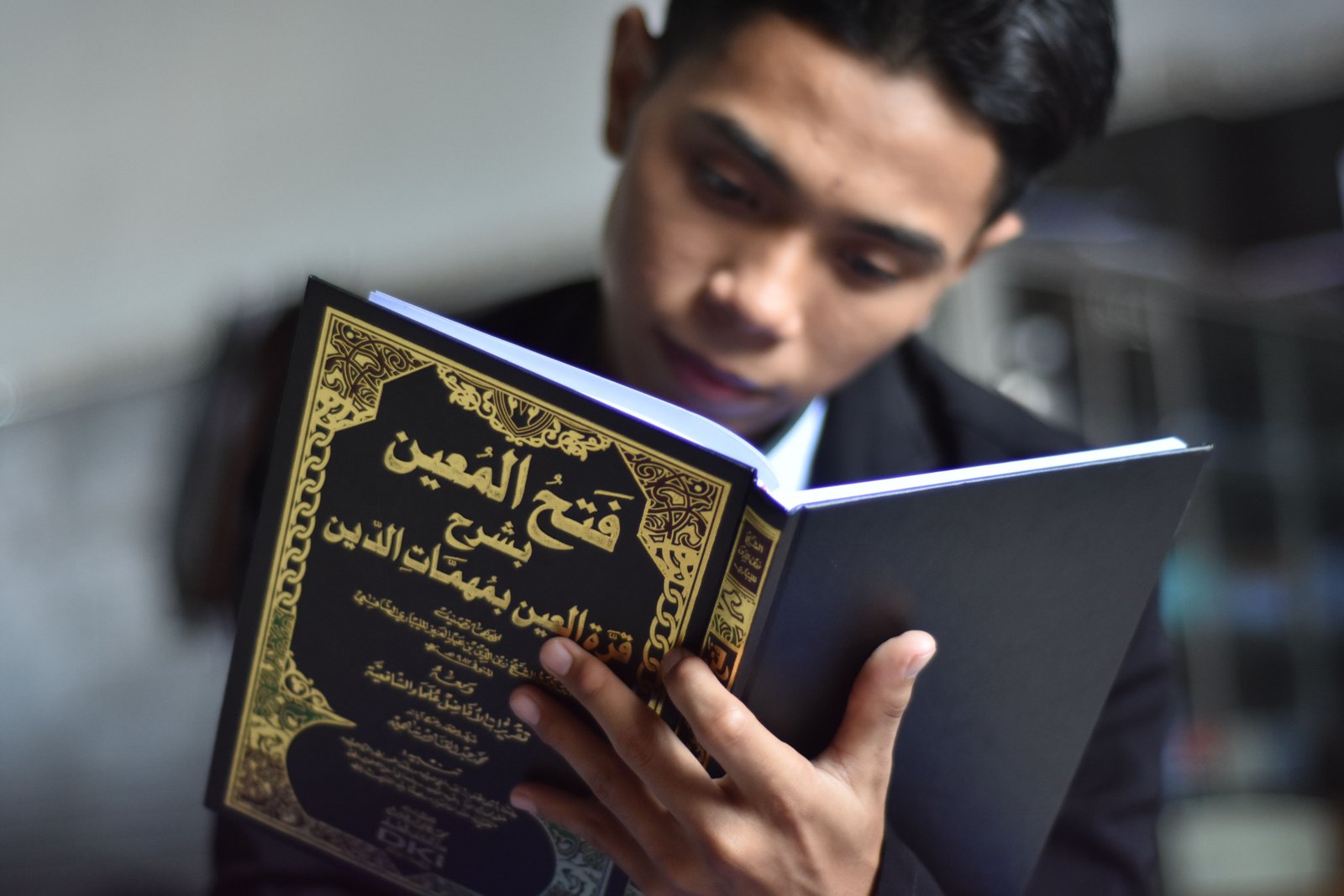 Wakaf & Warisan Ilmu: Ketika Kebaikan Menjadi Pondasi Pendidikan Islam