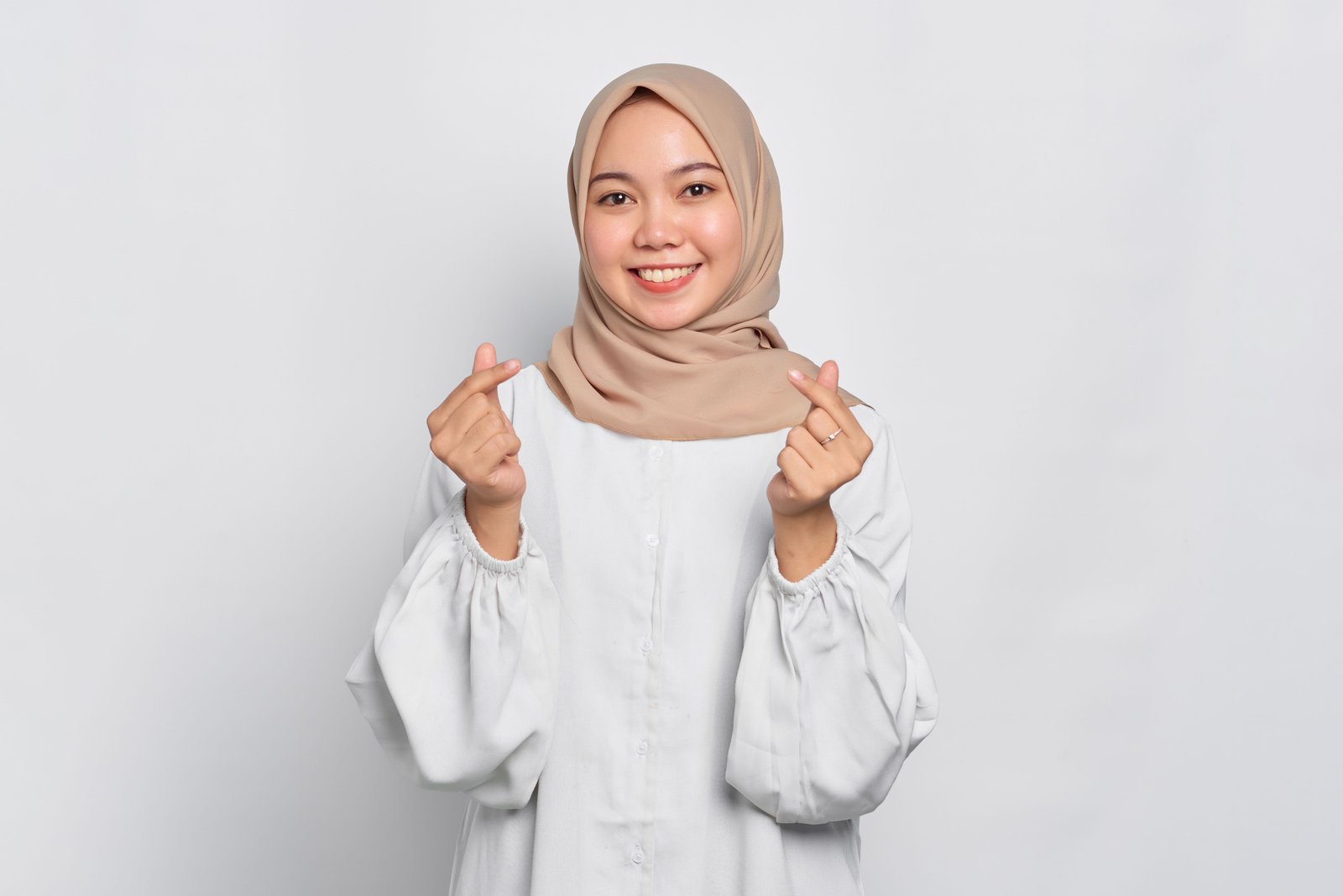 Seni Menjaga Hati: Cara Bijak Menjalin Hubungan dengan Mertua Tanpa Kehilangan Diri