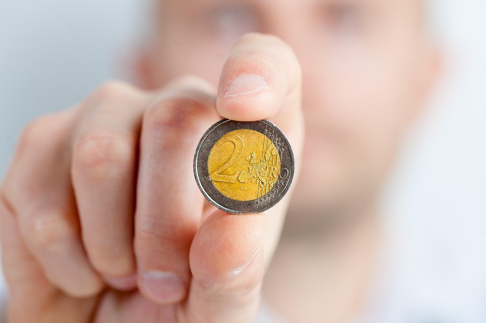 Bukan Soal Kaya di Awal: Mengapa Konsistensi Menjadi Kunci Utama dalam Investasi