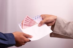 Bansos hingga BSU Disiapkan! Pemerintah Gelontorkan Paket Ekonomi untuk Jaga Daya Beli Akhir 2026