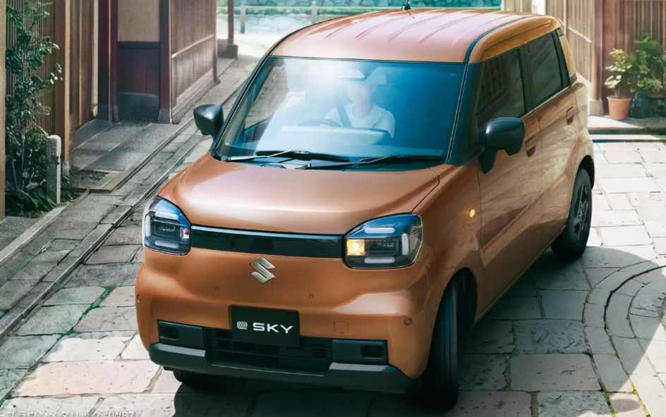 Suzuki e-Sky Siap Tantang BYD Racco, Ini Spesifikasi dan Harga Mobil Listrik Terbarunya