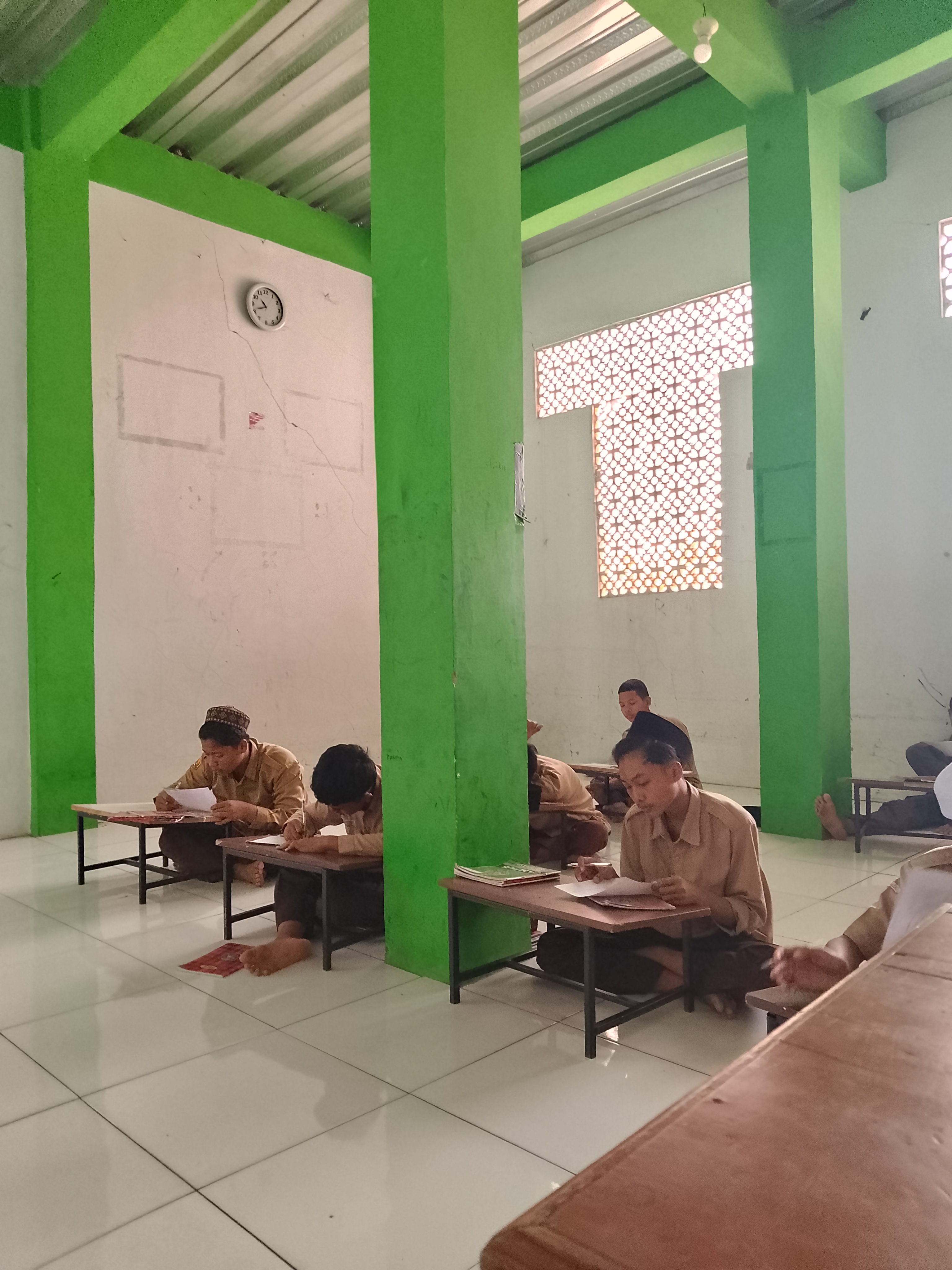 Ulangan Harian dengan Metode Open Book, Benarkah Memudahkan Siswa?