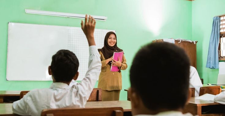 Anggaran Rp23 Triliun Disebut Disiapkan untuk Penataan Guru PPPK, Siapa Sasarannya?