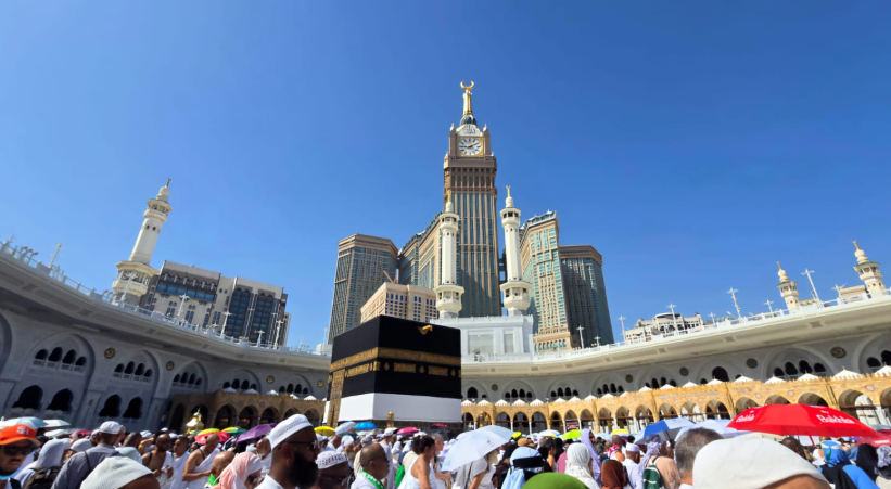 Kemenhaj Imbau Jamaah Umrah Waspada Situasi Arab Saudi, Pastikan Tidak Ada Jamaah Indonesia Jadi Korban