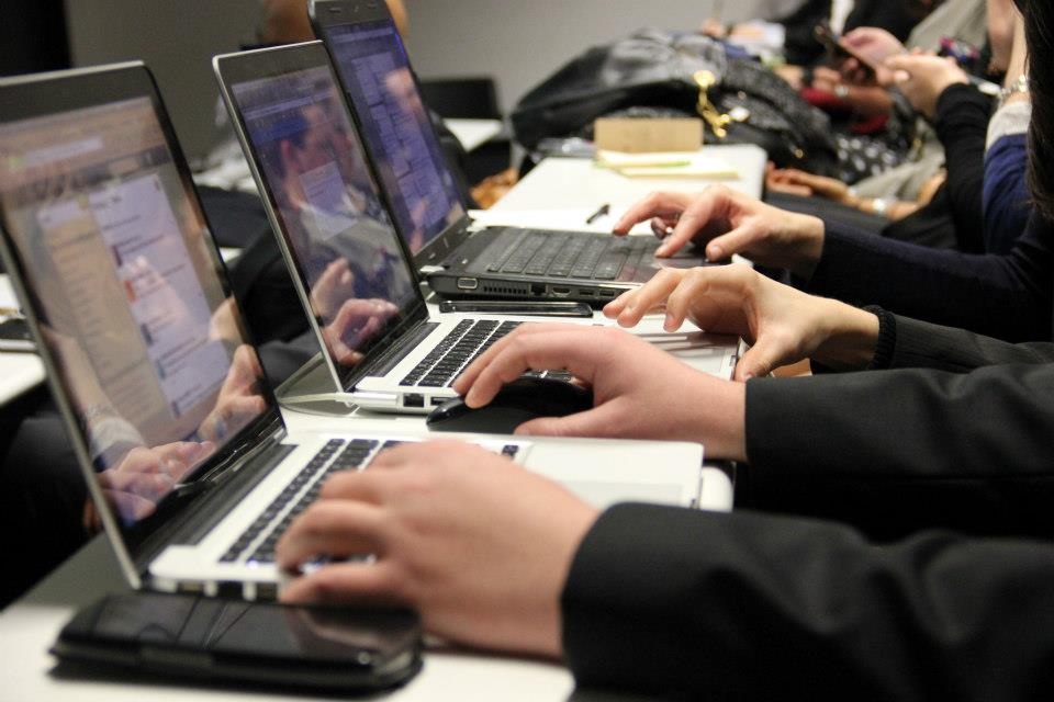 Soal TKA SMA 2026 Penuh Bacaan Panjang? Jangan Panik! Ini 3 Kunci Lolos yang Diingatkan Mendikdasmen