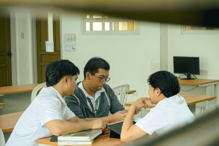 110 Tim Pelajar Adu Ide Bisnis di FIKSI 2026, dari Agribisnis hingga Gim Digital