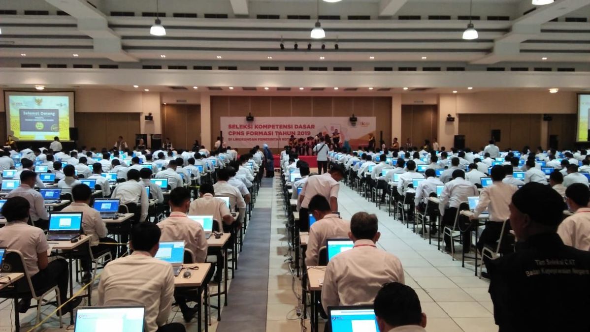 Guru Honorer Masih Bisa Mengajar pada 2027! Ini Nasib Non-ASN, Dana BOS, hingga PPPK Paruh Waktu