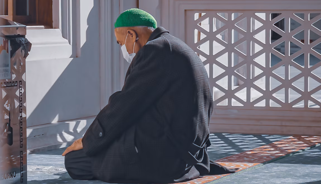 Shalat Istisqa saat Kemarau Panjang, Ini Hukum, Waktu, Niat, dan Tata Cara Pelaksanaannya