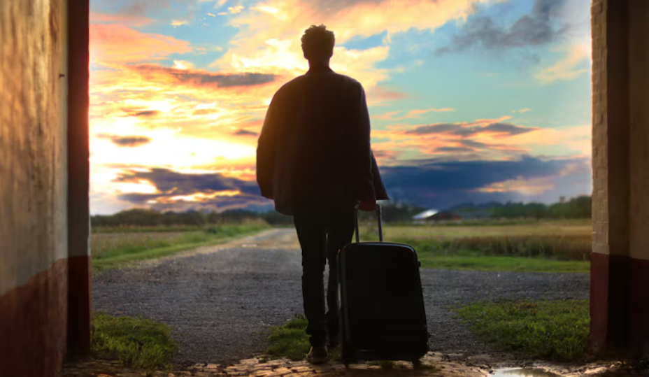 3 Tips Solo Traveling agar Liburan Sendirian Tetap Seru, Aman, dan Penuh Kenangan