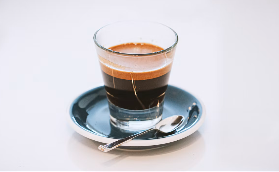 Berapa Cangkir Kopi yang Baik untuk Tubuh? Ini Batas Aman dan Waktu Terbaik untuk Minum