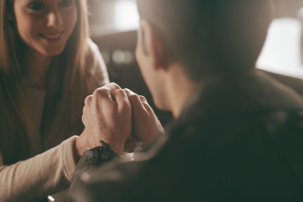 Makin Selektif Memilih Pasangan? Ini 7 Alasan Perempuan Tak Mau Asal Jatuh Cinta