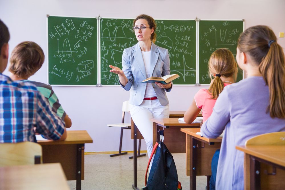 Bukan Soal Pakaian Mahal! 7 Gestur Tubuh Ini Bisa Membuat Kamu Terlihat Lebih Berkelas dan Elegan