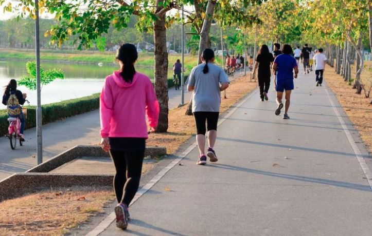 Cara Berjalan Bisa Menggambarkan Kepribadian? Ini 5 Gaya Langkah yang Menarik untuk Dikenali